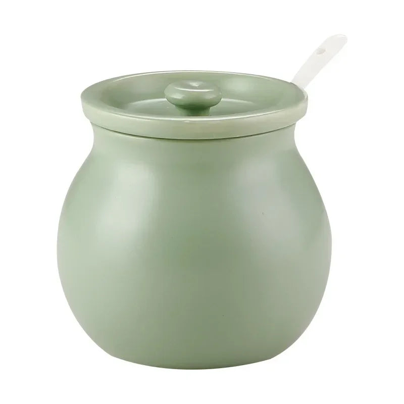 Ceramic Lard Jar High Temperature Resistant with Lid Chili Oil Can Ceramic Spice Jar Hot Pepper Jar Kitchen Salt Jar Bring Spoon