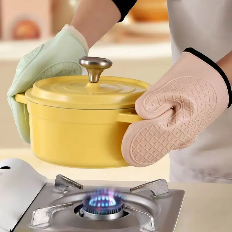 2pcs heat insulation gloves, anti-scalding microwave oven gloves, High temperature resistant kitchen oven gloves