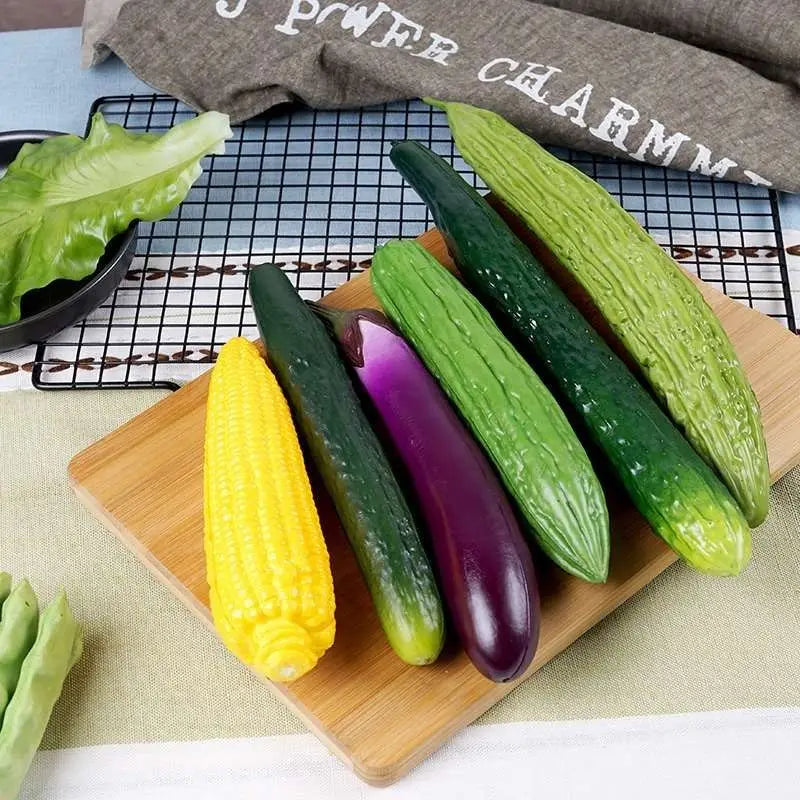 PU High Simulation Eggplant Model Artificial Decorations Eggplant Kitchen Decoration Props Foam Eggplant Artificial Vegetables