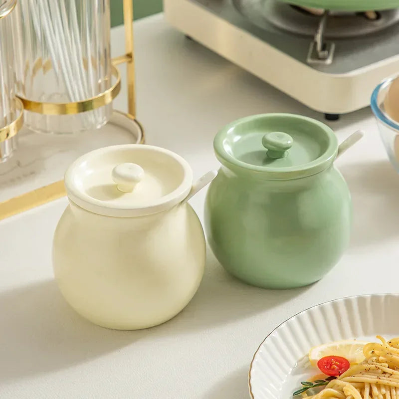 Ceramic Lard Jar High Temperature Resistant with Lid Chili Oil Can Ceramic Spice Jar Hot Pepper Jar Kitchen Salt Jar Bring Spoon