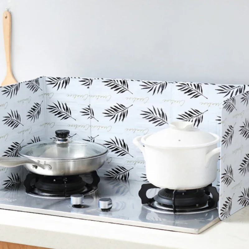 Aluminum Foil Foldable Kitchen Gas Stove Baffle Plate Portable Frying Pan Oil Splash Protection Screen Kichen Accessories Gadget