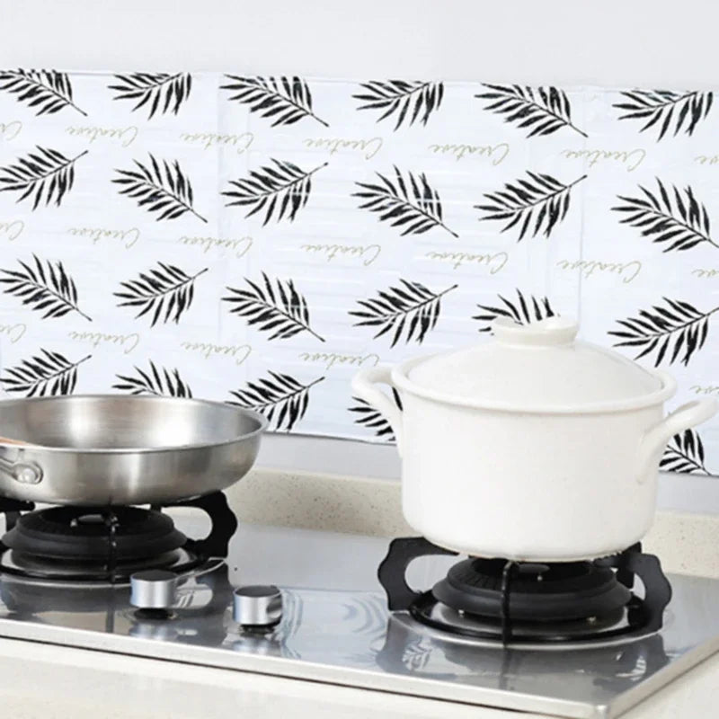 Aluminum Foil Foldable Kitchen Gas Stove Baffle Plate Portable Frying Pan Oil Splash Protection Screen Kichen Accessories Gadget