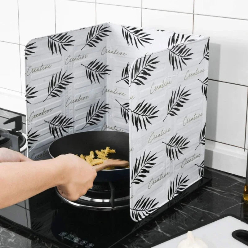 Aluminum Foil Foldable Kitchen Gas Stove Baffle Plate Portable Frying Pan Oil Splash Protection Screen Kichen Accessories Gadget