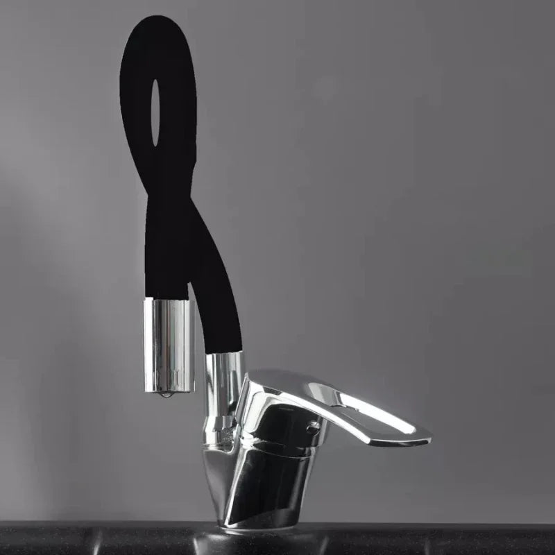Kitchen Sink Faucet Hot and Cold Water Mixer Tap 360 Degree Rotating Flexible Hose Tap Deck Mount Single Hole  Faucet Kitchen